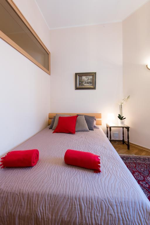 5 Bedroom Family Apartment Krakau Zimmer foto
