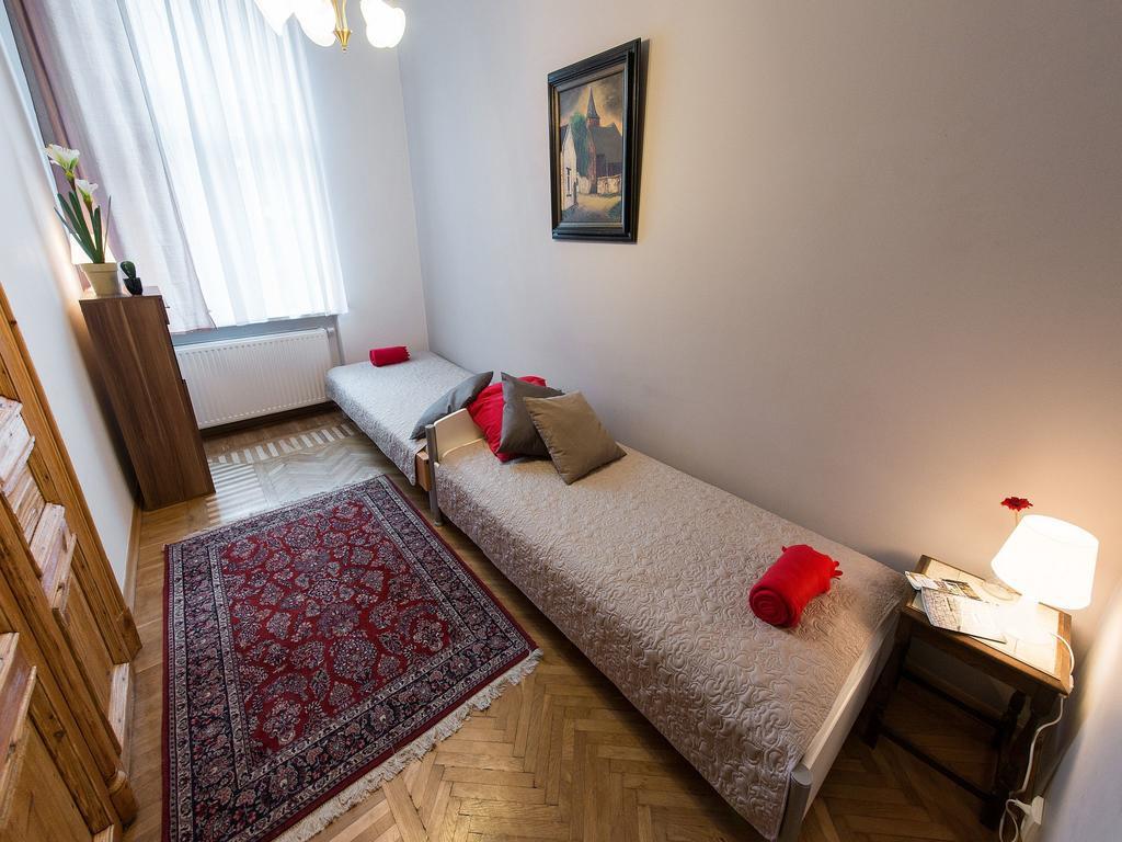 5 Bedroom Family Apartment Krakau Zimmer foto