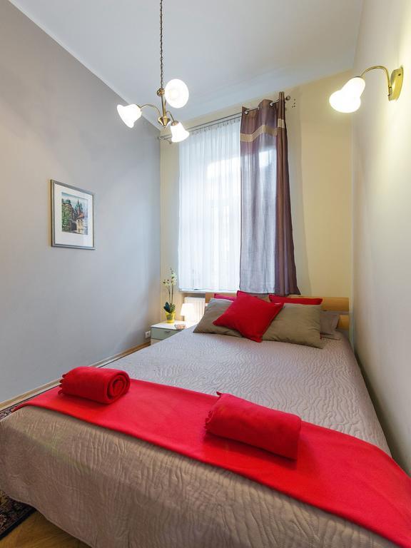 5 Bedroom Family Apartment Krakau Zimmer foto