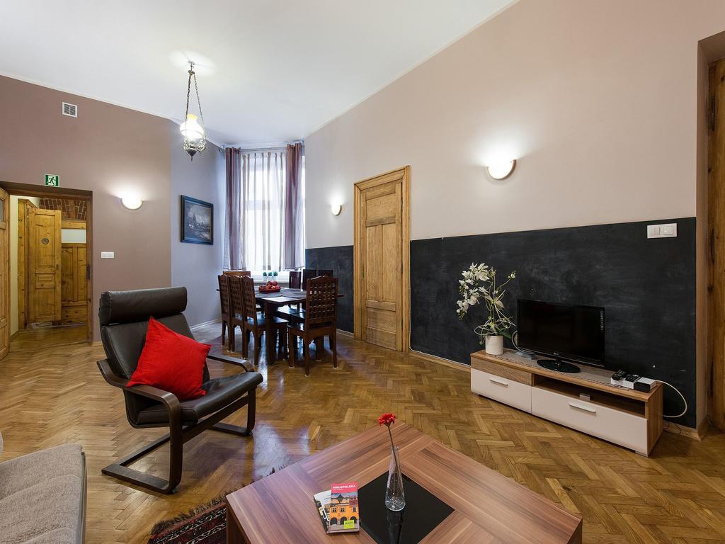 5 Bedroom Family Apartment Krakau Zimmer foto